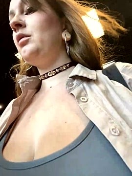 Teya_Moon naked stripping on cam for live sex video chat
