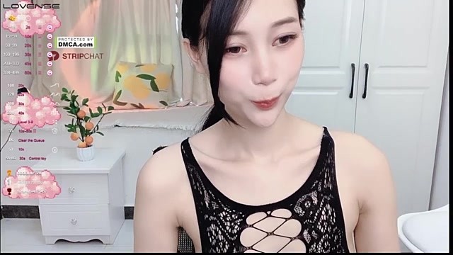 X19-Girl naked stripping on cam for live sex video chat