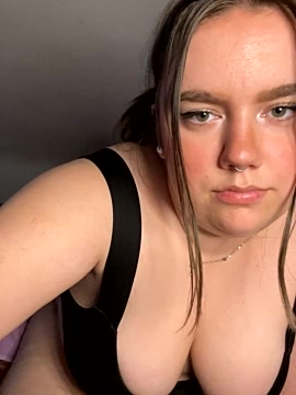 BabygirlO4 naked stripping on cam for live sex video chat