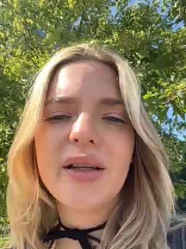 Legally_Blonde naked stripping on cam for live sex video chat