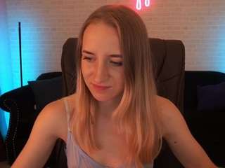 MysticIvy naked in her Live Sex Chat