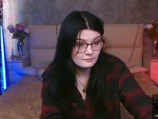 NicolWolf naked in her Live Sex Chat