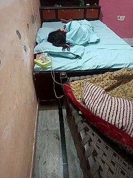 Nishu_DamnSexy naked stripping on cam for live sex video chat