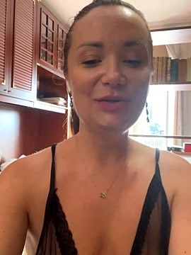 SweetLera naked stripping on cam for live sex video chat