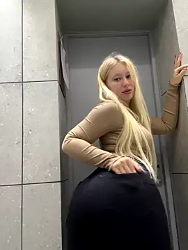 EmmyMood naked stripping on cam for live sex video chat