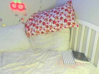 HeidiRhaine naked in her Live Sex Chat