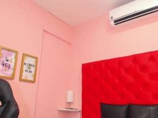sheyla-love1 naked in her Live Sex Chat
