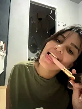 BeatrizKyle24 naked stripping on cam for live sex video chat