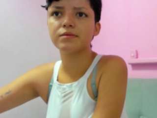 ElizabethRomanof naked in her Live Sex Chat