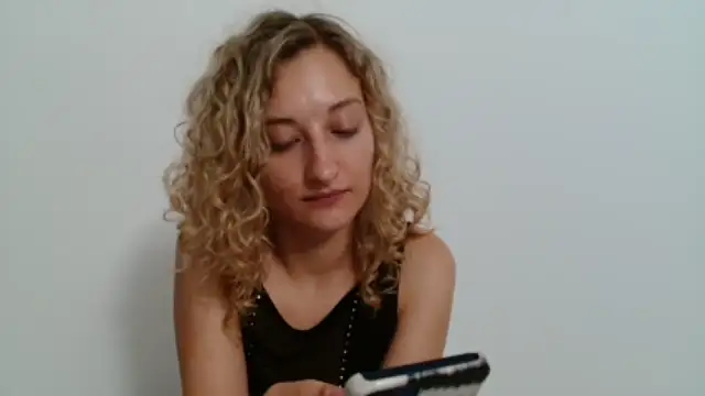 MileySummer naked stripping on cam for live sex video chat