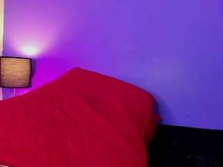 milkcute-tits naked in her Live Sex Chat