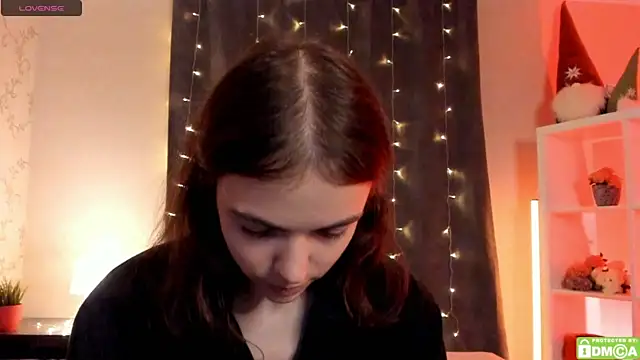 MoonLune naked stripping on cam for live sex video chat