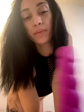 starrynikki naked stripping on cam for live sex video chat