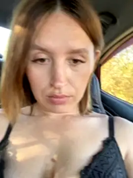 StasyWood naked stripping on cam for live sex video chat