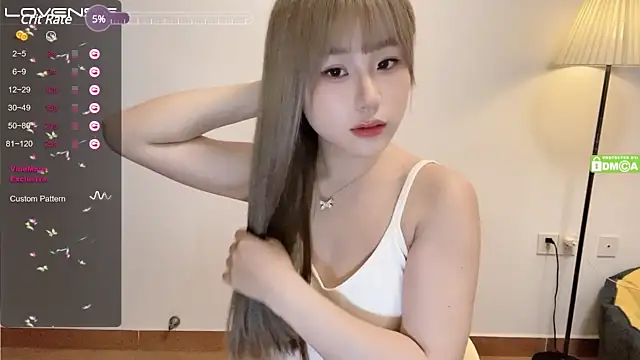 uimybaby naked stripping on cam for live sex video chat