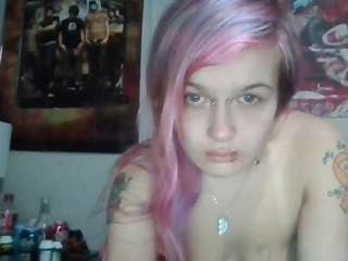 xxkandimassacrexx naked in her Live Sex Chat