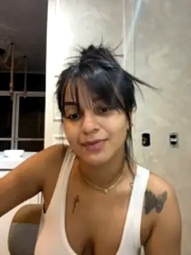 BeatrizKyle_ naked stripping on cam for live sex video chat