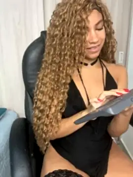 eimi-cox naked stripping on cam for live sex video chat