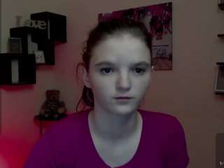 Gloriia naked in her Live Sex Chat