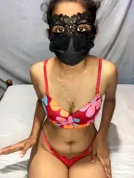 khaleesi_69 naked stripping on cam for live sex video chat