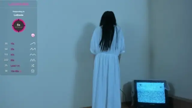 magic_flora naked stripping on cam for live sex video chat