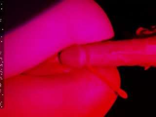 vamp-kisses naked in her Live Sex Chat