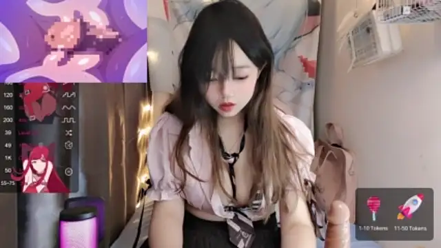 Many-yiyi naked stripping on cam for live sex video chat