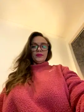 rubyknightxxo naked stripping on cam for live sex video chat
