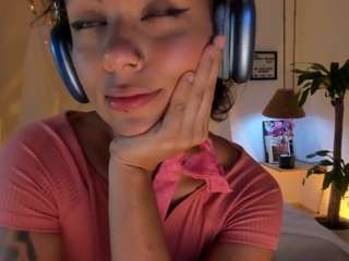 Sra. NATASHA WALKER nude in hot Live Sex Chat