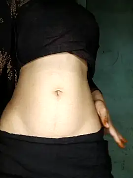 Vergingirl18 naked stripping on cam for live sex video chat