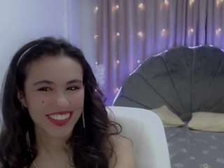 YanMeii nude in hot Live Sex Chat