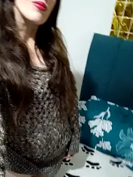 ZuriBonz naked stripping on cam for live sex video chat