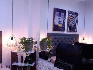 Abby-Miiller nude in hot Live Sex Chat