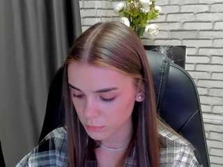 Annie-Deam nude in hot Live Sex Chat