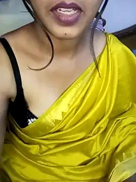 Bhanubaby143 naked stripping on cam for live sex video chat