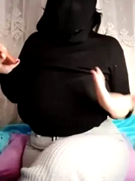 hanan89SEx naked stripping on cam for live sex video chat
