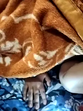 HOT_RANU naked stripping on cam for live sex video chat
