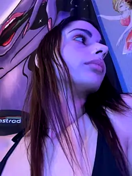 LaPetitechienne1 naked stripping on cam for live sex video chat
