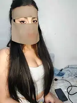 Norianna naked stripping on cam for live sex video chat