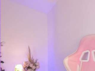 saraa-blonde nude in hot Live Sex Chat