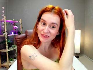 Dahlia-shy nude in hot Live Sex Chat