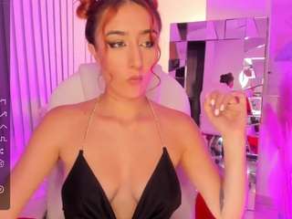 Kendra Scoth nude in hot Live Sex Chat