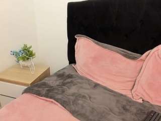 mariiana-escobar nude in hot Live Sex Chat