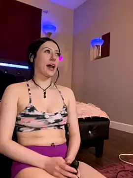 marleymaxwell naked stripping on cam for live sex video chat