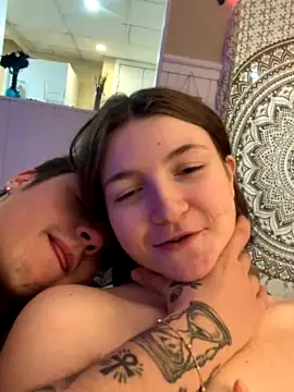 mondaylovesyou1 naked stripping on cam for live sex video chat