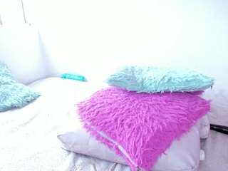 Sophie-Green nude in hot Live Sex Chat