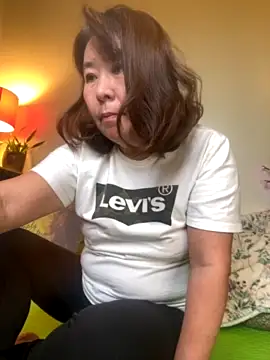 sunnymei naked stripping on cam for live sex video chat