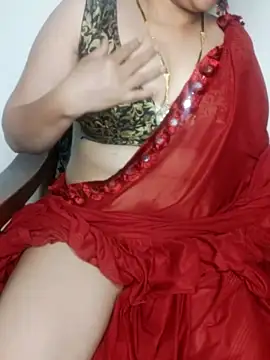 Ur_Classic_housewife naked stripping on cam for live sex video chat