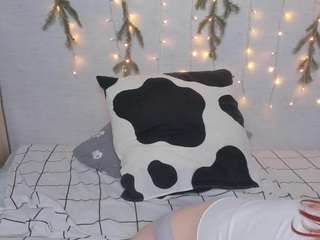 YunaPeace nude in hot Live Sex Chat