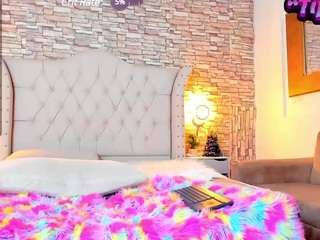 ZaraCollins1 nude in hot Live Sex Chat